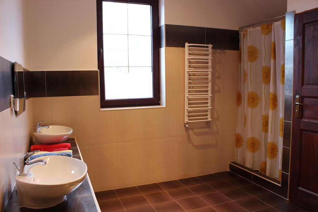 FlorczakiPensjonat Agroturystyczny Pod Modrzewiem住宿加早餐旅馆 客房 照片